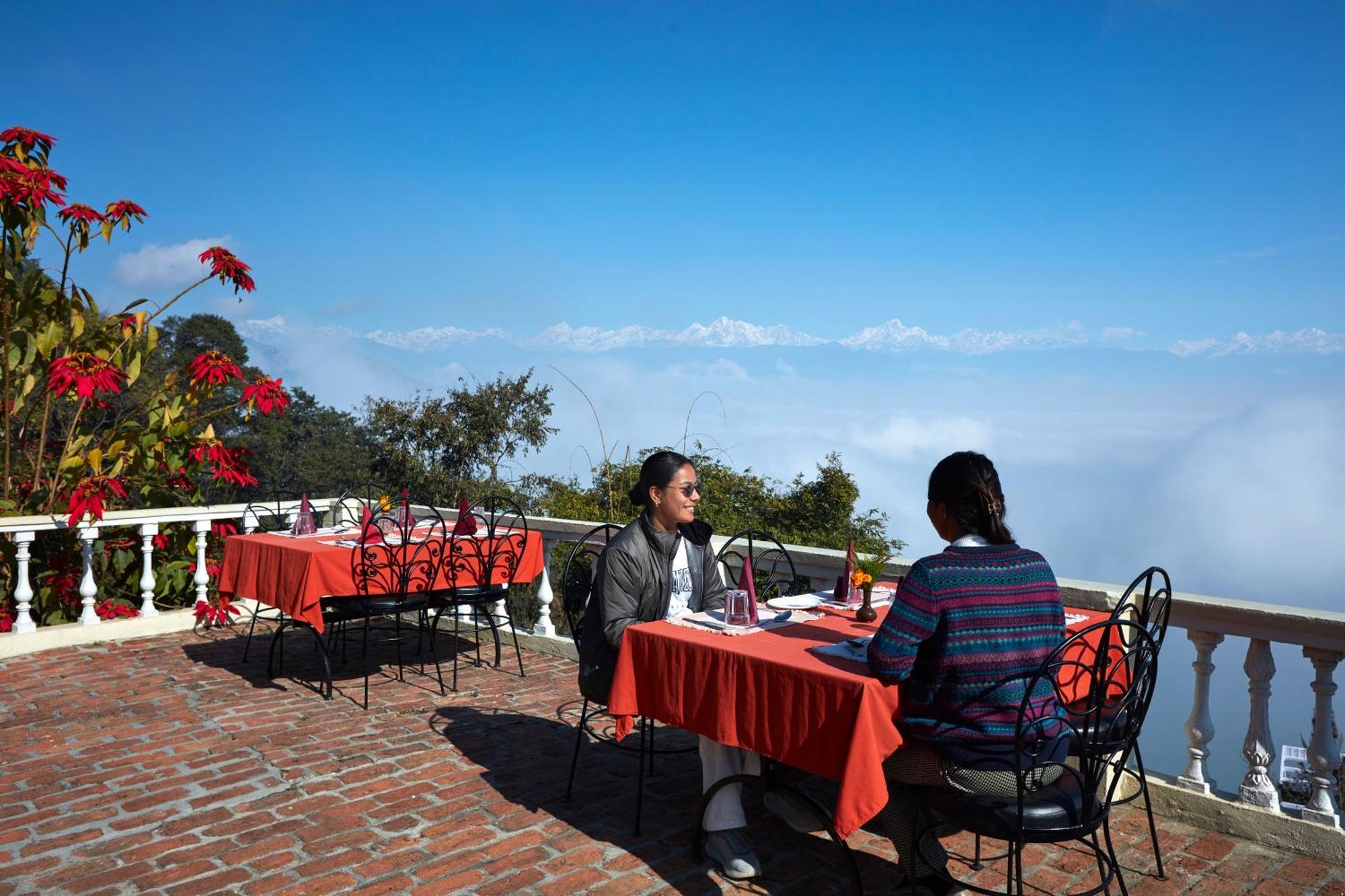Dhulikhel Lodge Resort Esterno foto